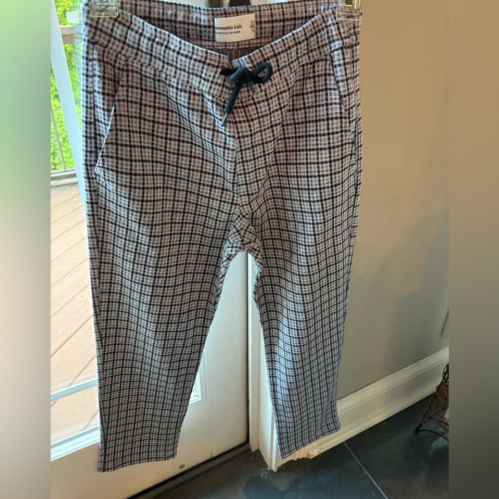 Boys Abercrombie Checkered Pants